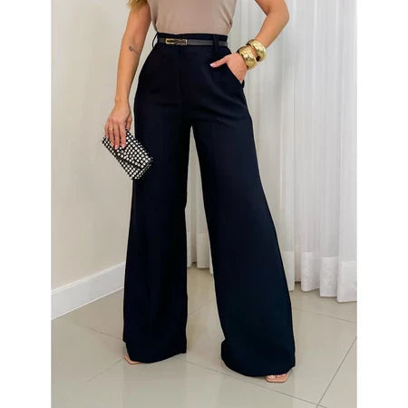Calça pantalona de linho feminina bege com cintura alta

Modelo usando calça de linho preta elegante com sandálias

Calça pantalona cinza com corte reto e tecido leve

Calça de linho plus size feminina para verão 2025

Calça pantalona verde musgo com cintura marcada

Look minimalista com calça de alfaiataria feminina

Calça confortável de linho com bolsos laterais

Detalhe da costura e caimento da calça pantalona de linho

Calça pantalona feminina estilo alfaiataria para escritório

Moda casual chic com cal