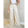 Calça pantalona de linho feminina bege com cintura alta

Modelo usando calça de linho preta elegante com sandálias

Calça pantalona cinza com corte reto e tecido leve

Calça de linho plus size feminina para verão 2025

Calça pantalona verde musgo com cintura marcada

Look minimalista com calça de alfaiataria feminina

Calça confortável de linho com bolsos laterais

Detalhe da costura e caimento da calça pantalona de linho

Calça pantalona feminina estilo alfaiataria para escritório

Moda casual chic com cal