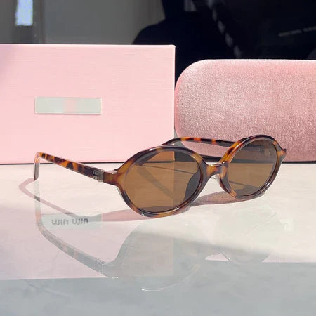 Óculos de Sol Feminino Estampa Leopardo – Leve, Estiloso e Proteção UV400